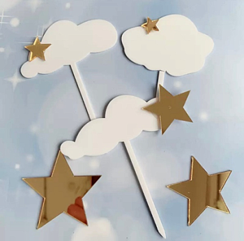 Набор топперов "Звезды и облака" золотые