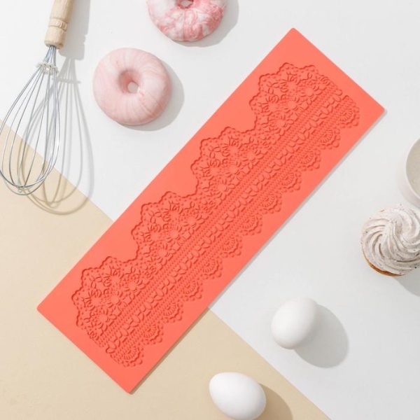 Коврик для айсинга силиконовый Доляна «Ажурный пояс», 40×13 см