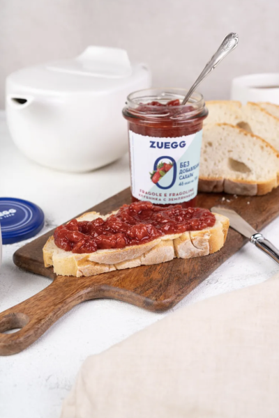 Конфитюр ZUEGG клубника с земляникой БЕЗ САХАРА, Германия, 220 гр