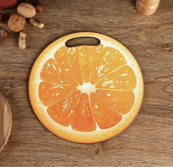 Доска разделочная и сервировочная круглая кухонная "Апельсин в разрезе", 26,5 см, дерево
