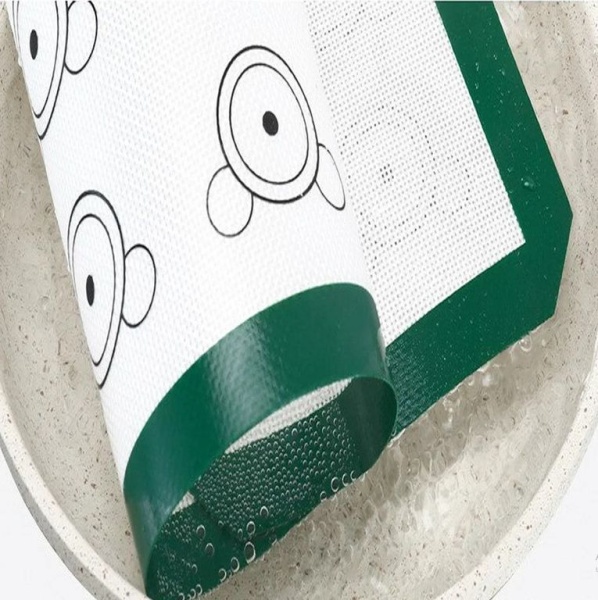 Коврик армированный для макаронс, 42×29,5 см