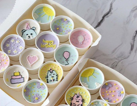 Стакан бумажный "Cake to go" С днем рождения, эмодзи,  250 мл