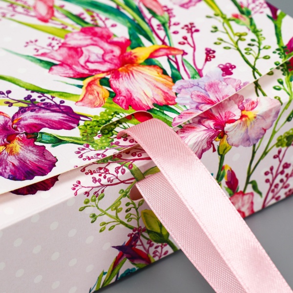 Коробка складная подарочная «От всего сердца», 165*125*50 мм